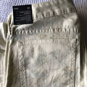 Gap Skinny Floral Printed Jeans